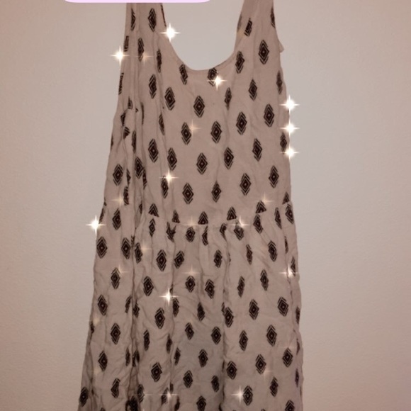 DRESS BUNDLE - Picture 5 of 6